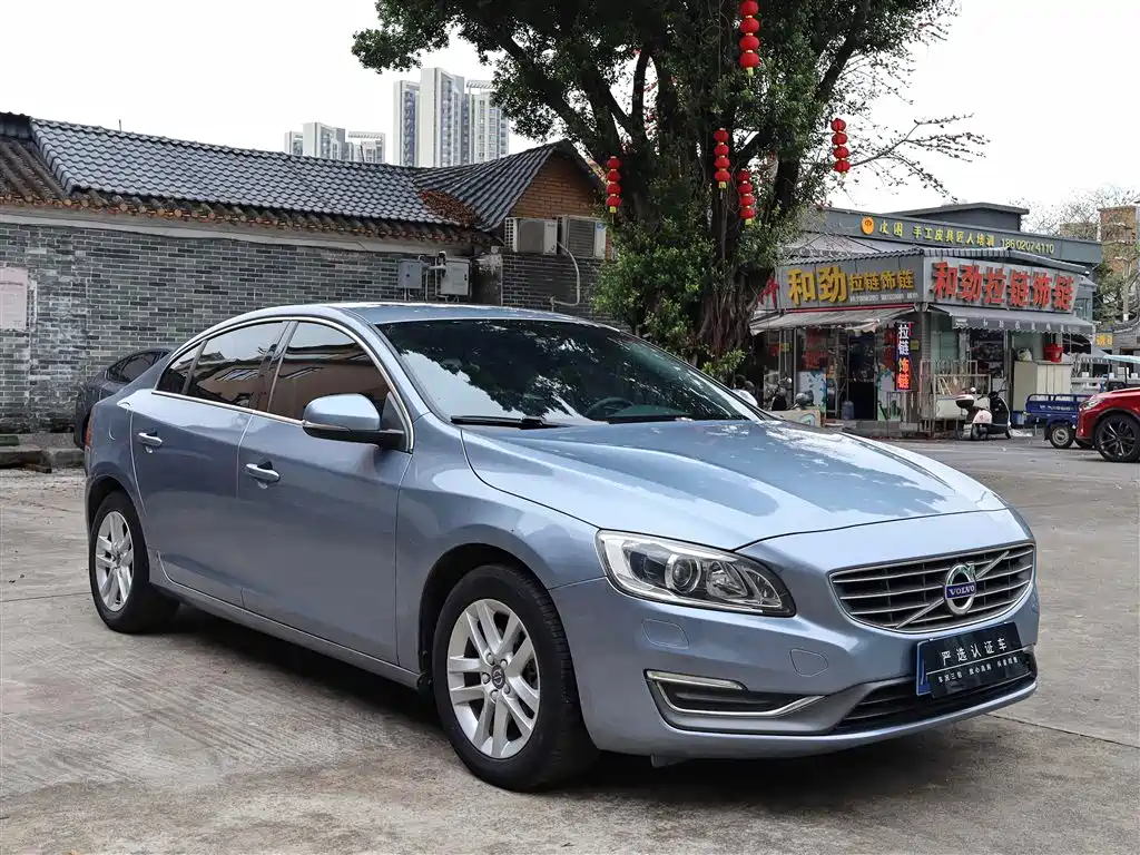 Volvo S60 2018 S60L T3 Smart Edition купить на сайте DeffCars
