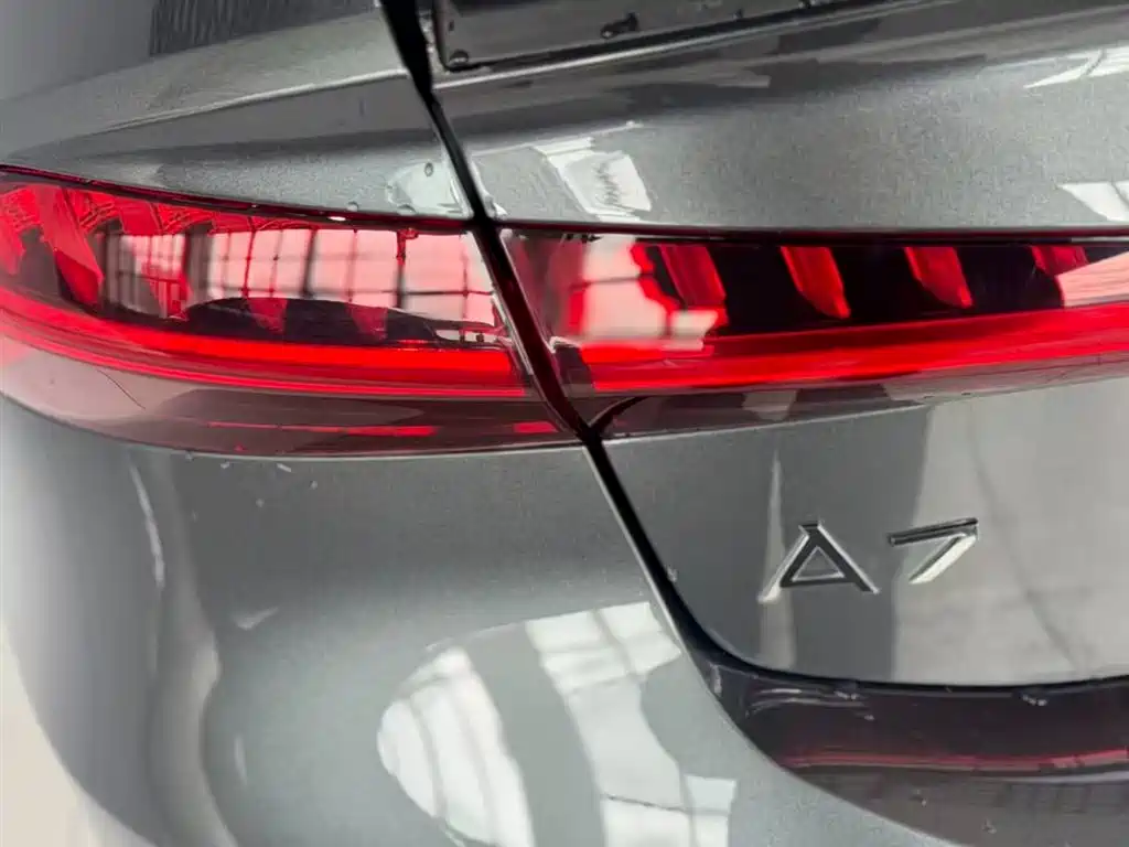 Audi A7 2023 45 TFSI Premium Selection купить на сайте DeffCars