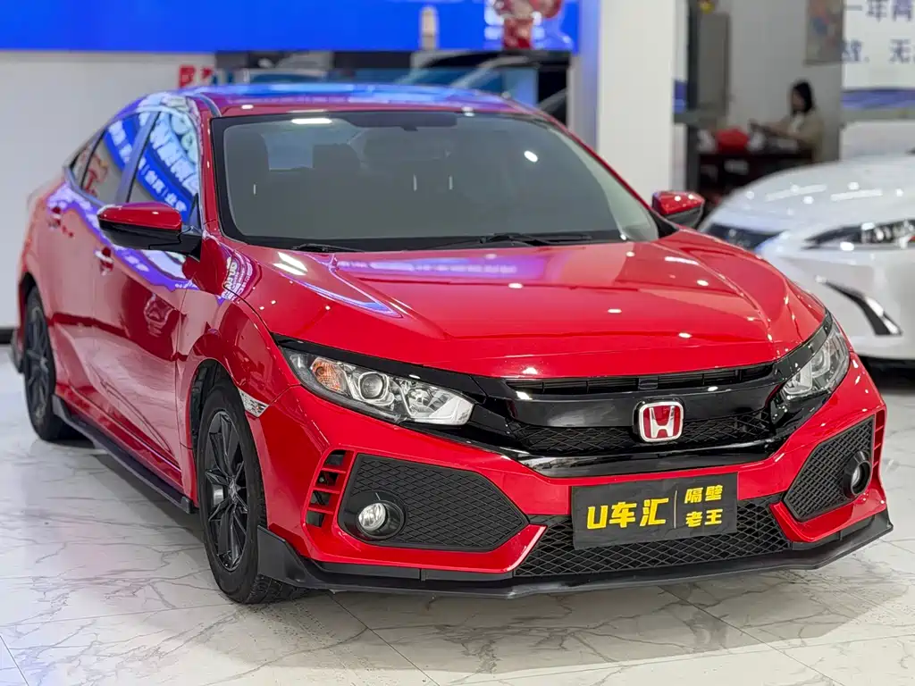Civic 2019 220TURBO CVT Dynamic Edition National V купить на сайте DeffCars