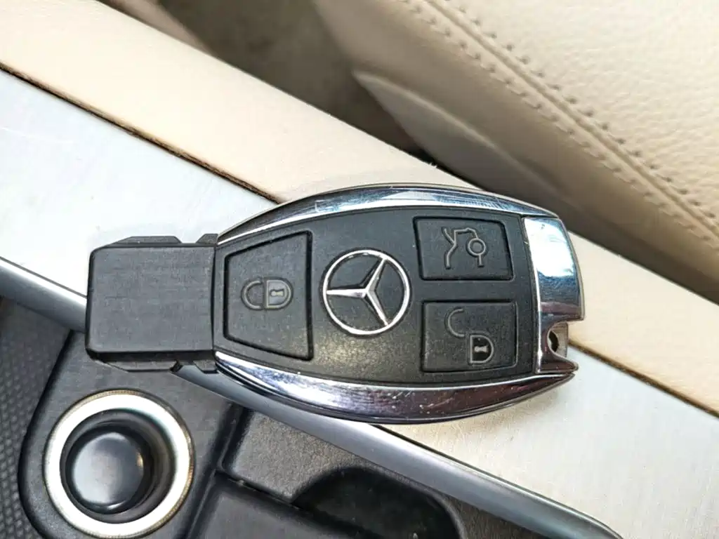 Mercedes-Benz GLK-Class 2015 GLK 260 4MATIC Fashion Extreme Edition купить на сайте DeffCars