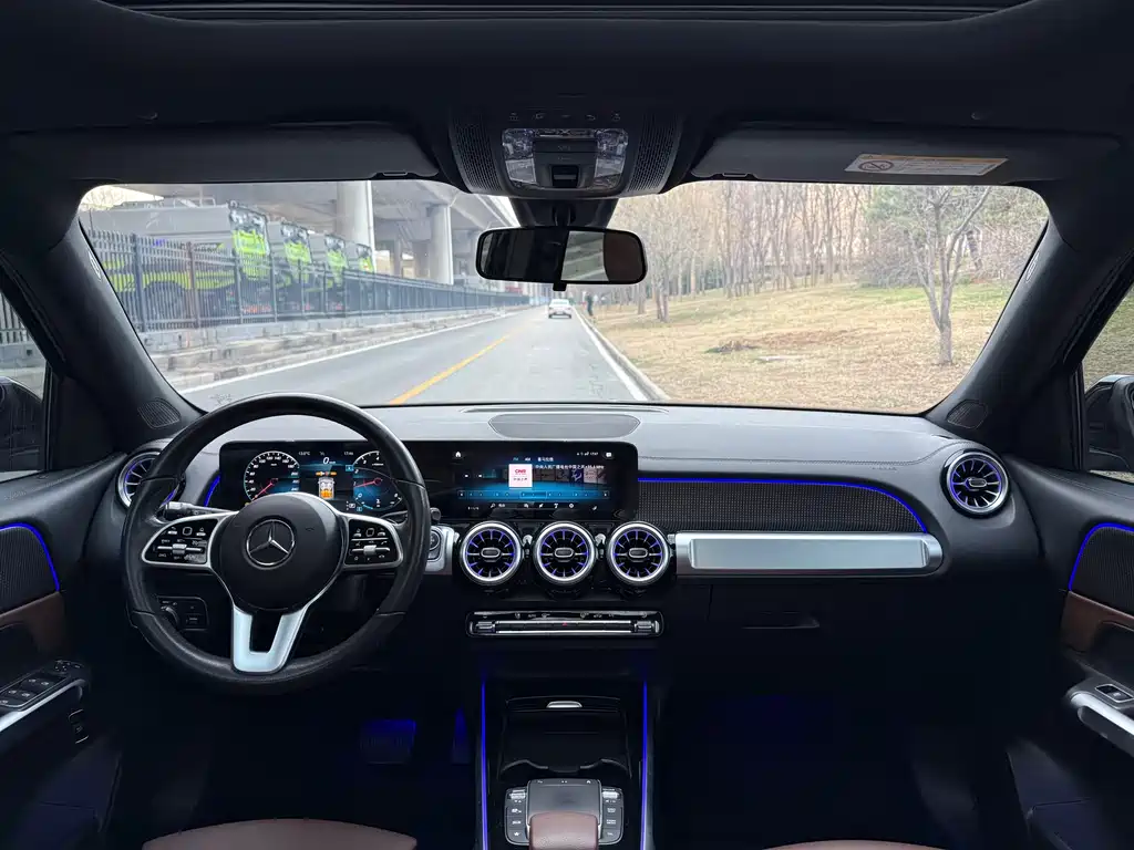 Mercedes-Benz GLB 2022 GLB 200 Dynamic купить на сайте DeffCars