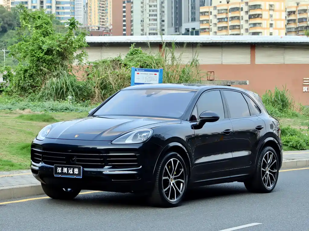 Cayenne 2023 Cayenne 3.0T Platinum Edition купить на сайте DeffCars