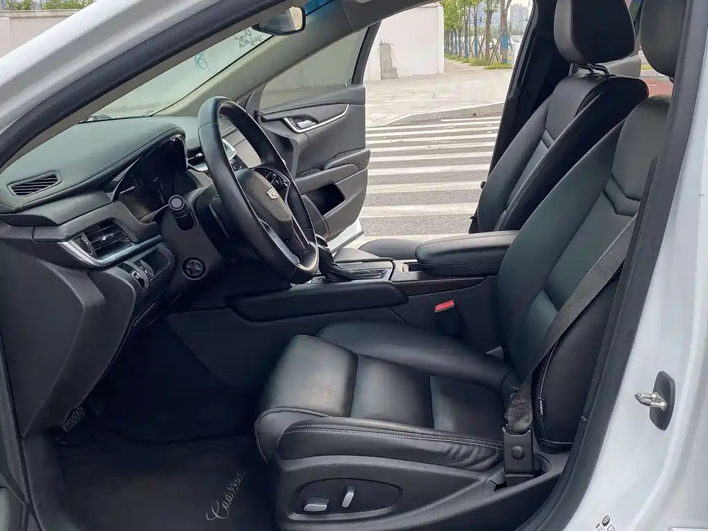 Cadillac XTS 2018 28T Technology купить на сайте DeffCars
