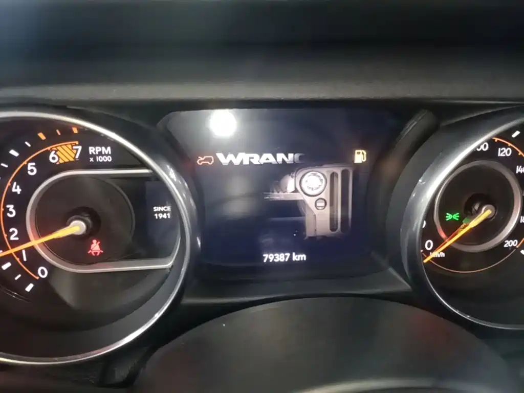 Wrangler 2018 2.0T Sahara four-door version купить на сайте DeffCars