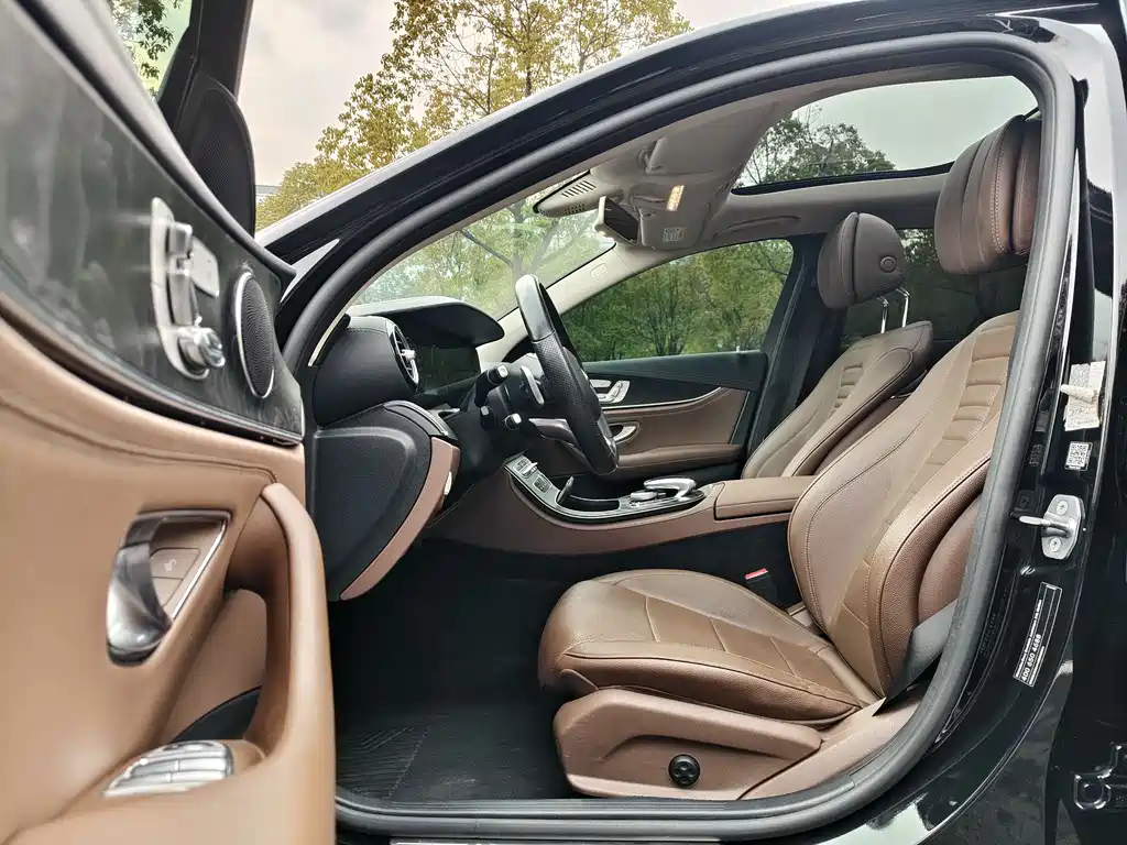 Mercedes-Benz E-Class 2017 E 300 L Sports Luxury Model купить на сайте DeffCars