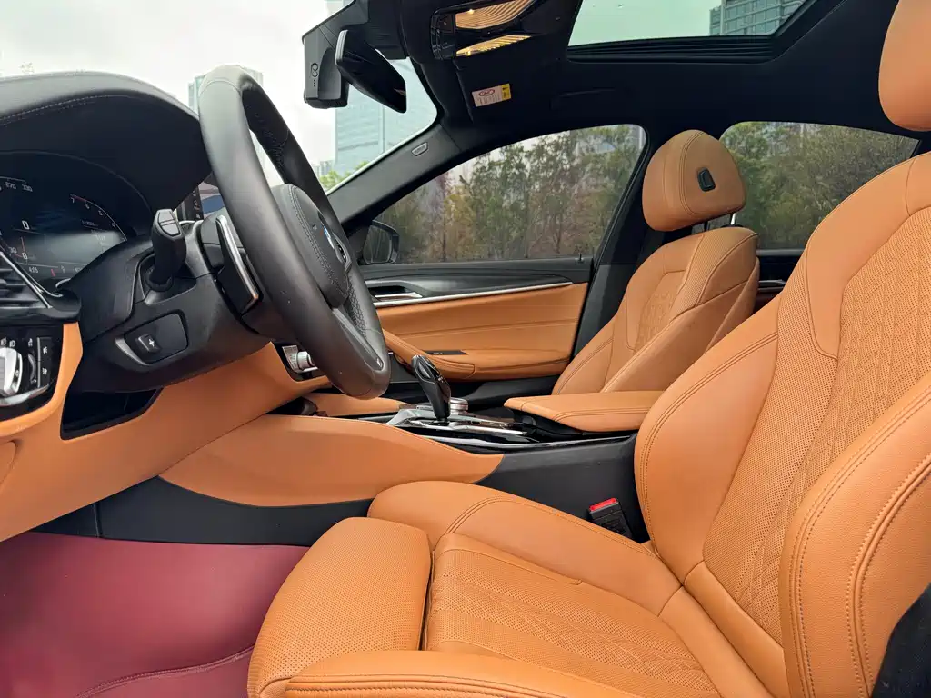 BMW 5 Series Imported 2021 530i M Sports Package купить на сайте DeffCars