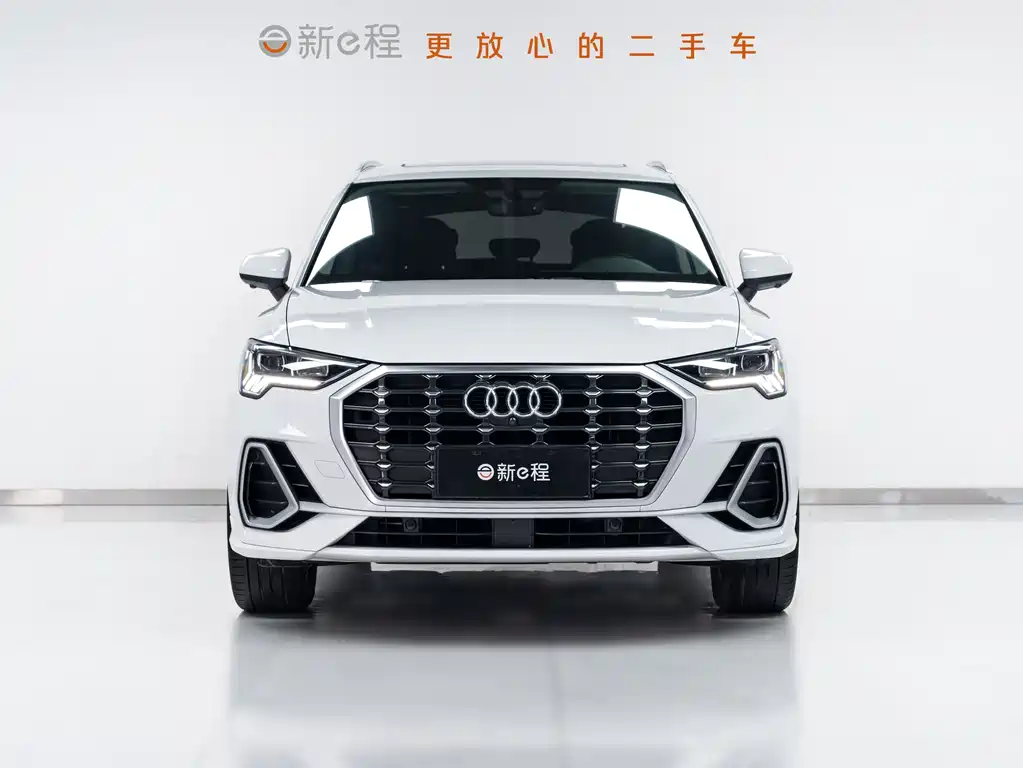 Audi Q3 2021 40 TFSI Fashionable and Dynamic купить на сайте DeffCars