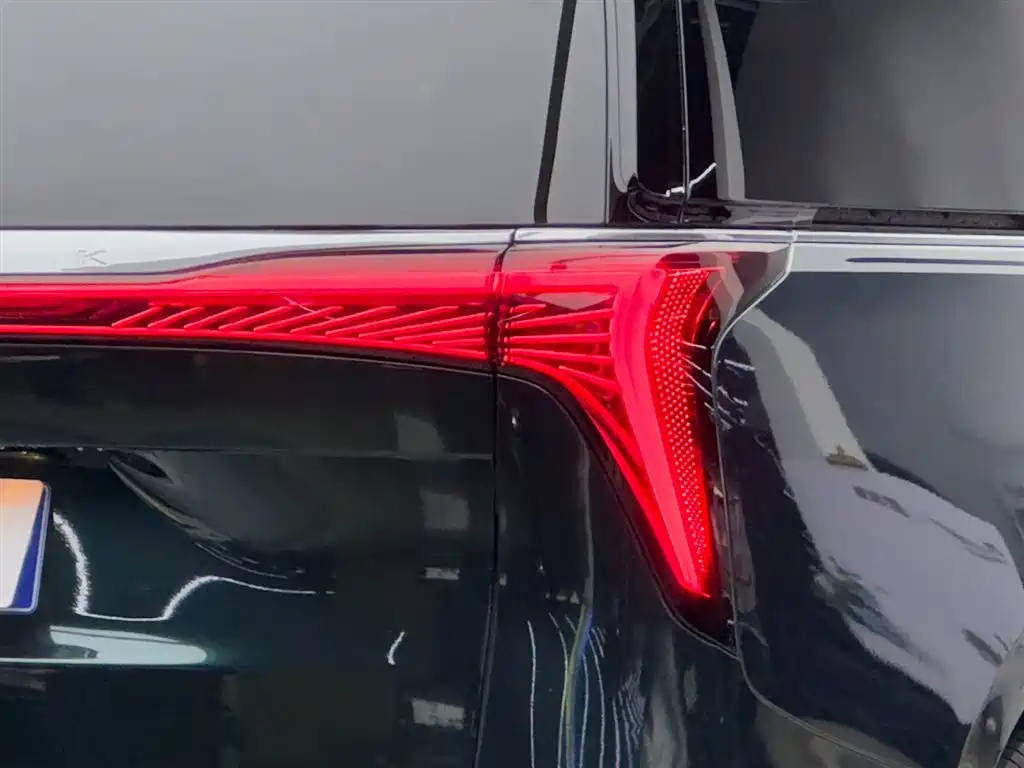 Century 2025 2.0T seven-seat Yuanshi Edition купить на сайте DeffCars
