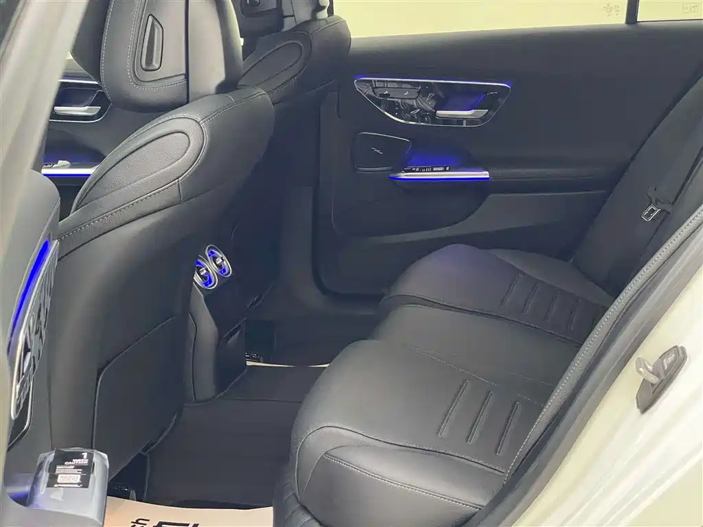 Mercedes-Benz C-Class 2025 facelift C 260 L sports version купить на сайте DeffCars