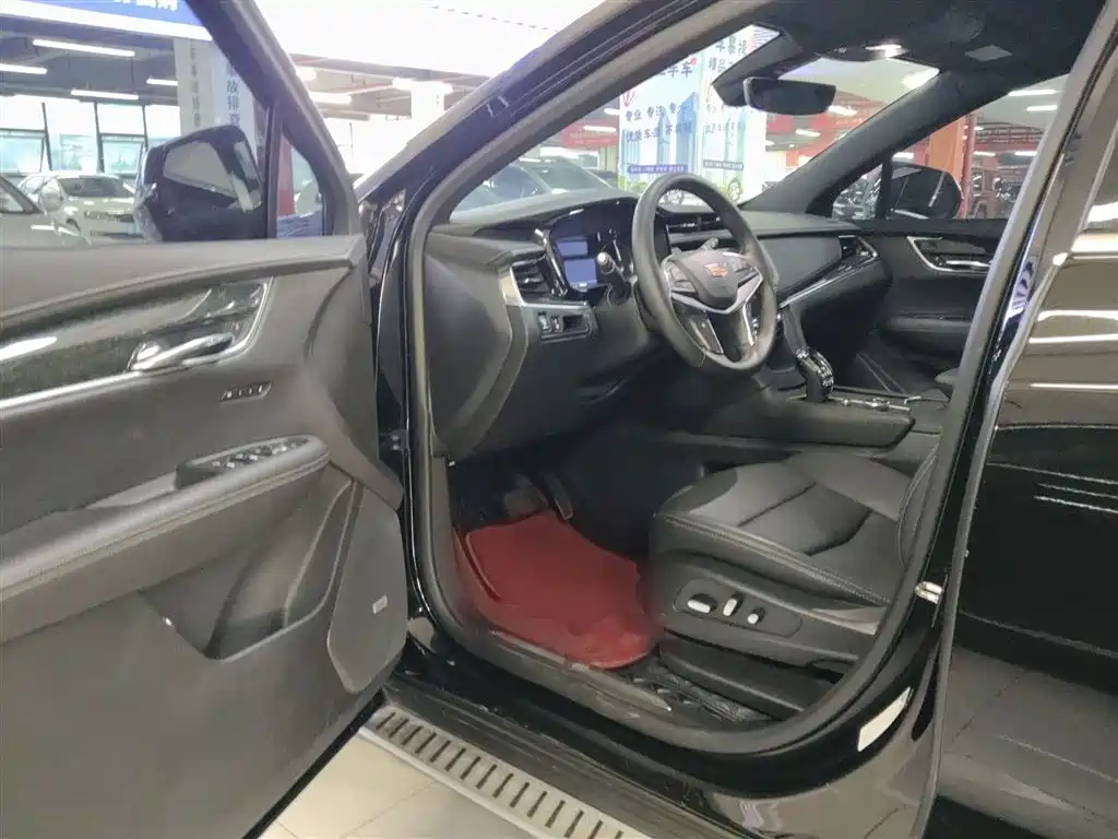 Cadillac XT5 2020 facelift 28T luxury model купить на сайте DeffCars