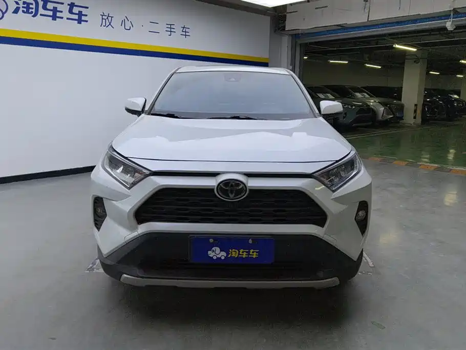 RAV4 Rongfang 2021 2.0L CVT two-wheel drive fashion version купить на сайте DeffCars