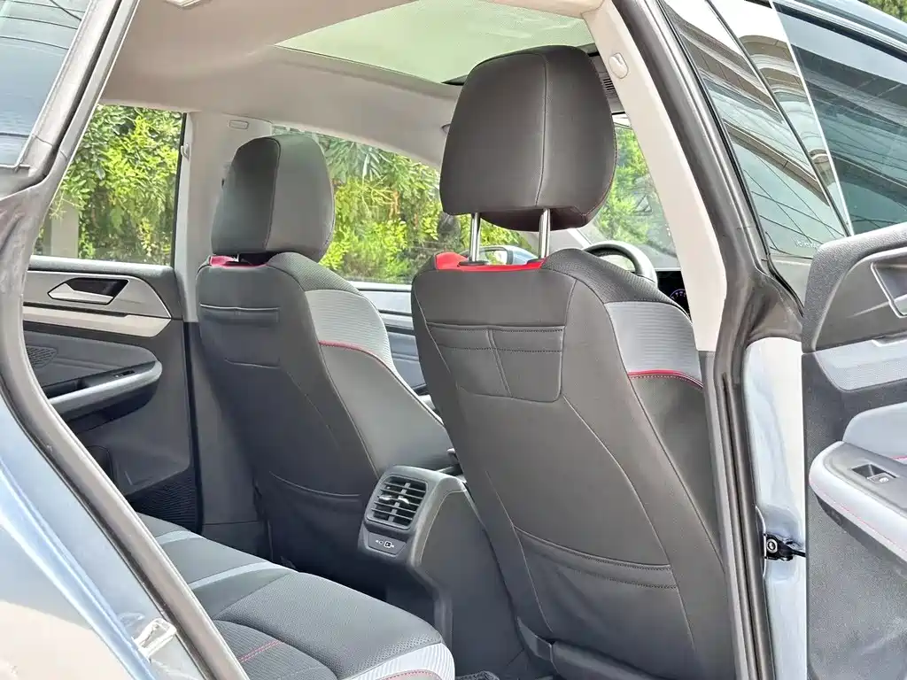 Lingdu 2022 Lingdu L 280TSI DSG Hot Edition купить на сайте DeffCars