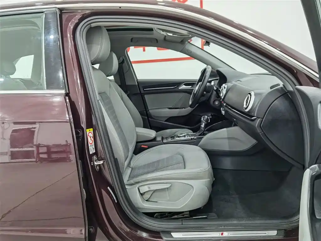 Audi A3 2019 Sportback 35 TFSI Fashion Type National V купить на сайте DeffCars