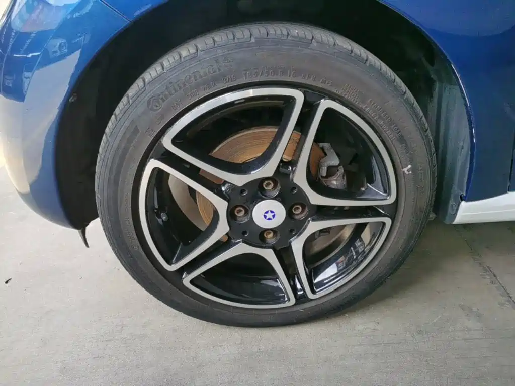 smart forfour 2016 0.9T 66kW extreme version купить на сайте DeffCars