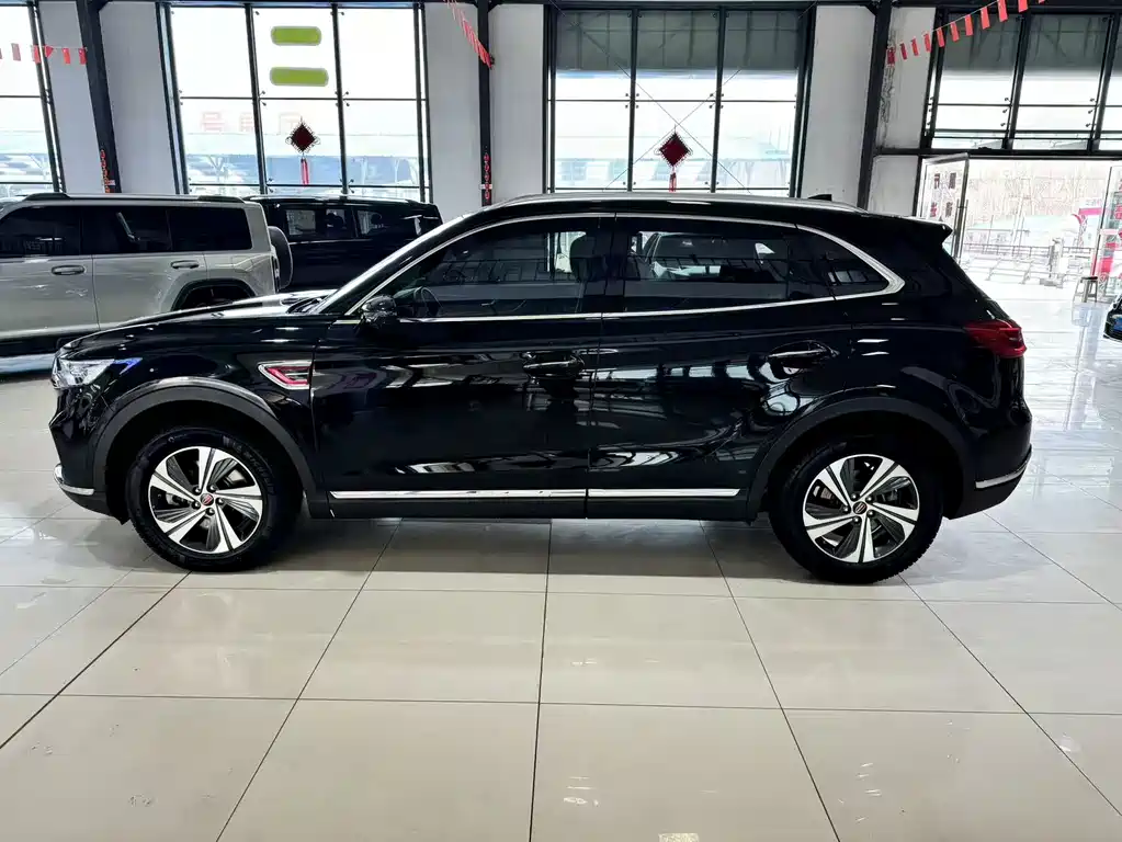 Hongqi HS5 2019 2.0T Zhilian Flagship Edition купить на сайте DeffCars
