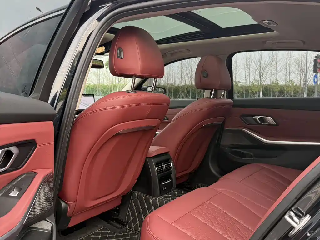 BMW 3 Series 2024 325Li M Sports Package купить на сайте DeffCars