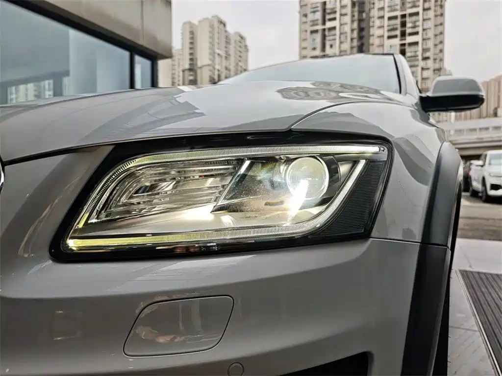 Audi Q5 2017 Plus 40 TFSI Technology купить на сайте DeffCars