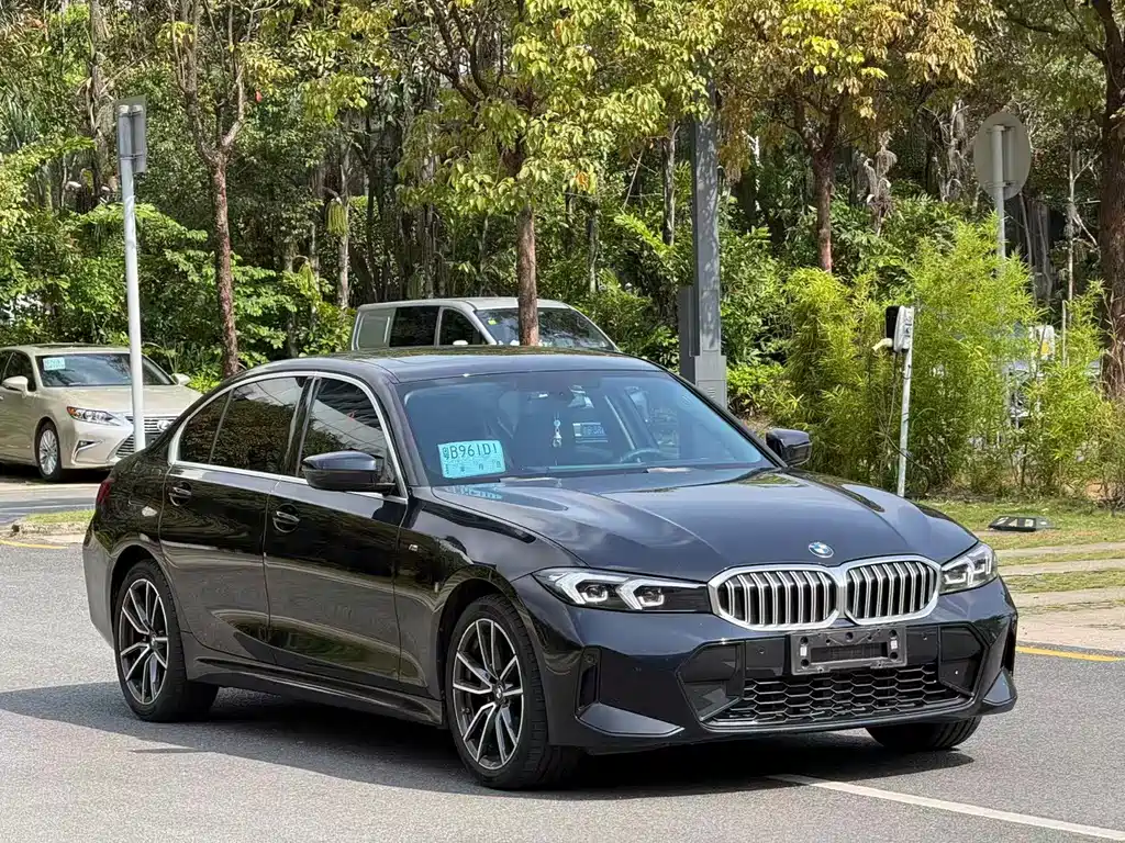 BMW 3 Series 2023 320Li M Sports Package купить на сайте DeffCars
