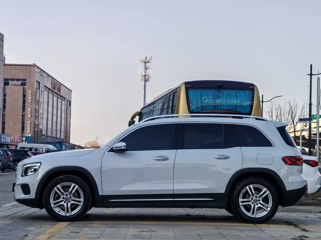 Mercedes-Benz GLB 2021 GLB 200 Dynamic купить на сайте DeffCars