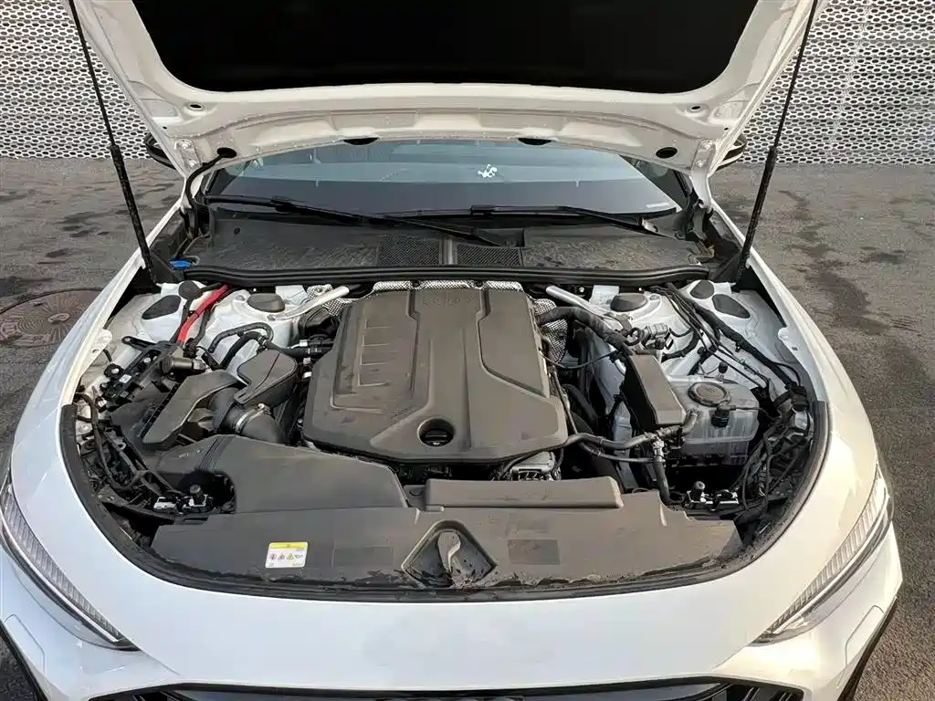 Audi A5L 2026 2.0T sports version quattro купить на сайте DeffCars