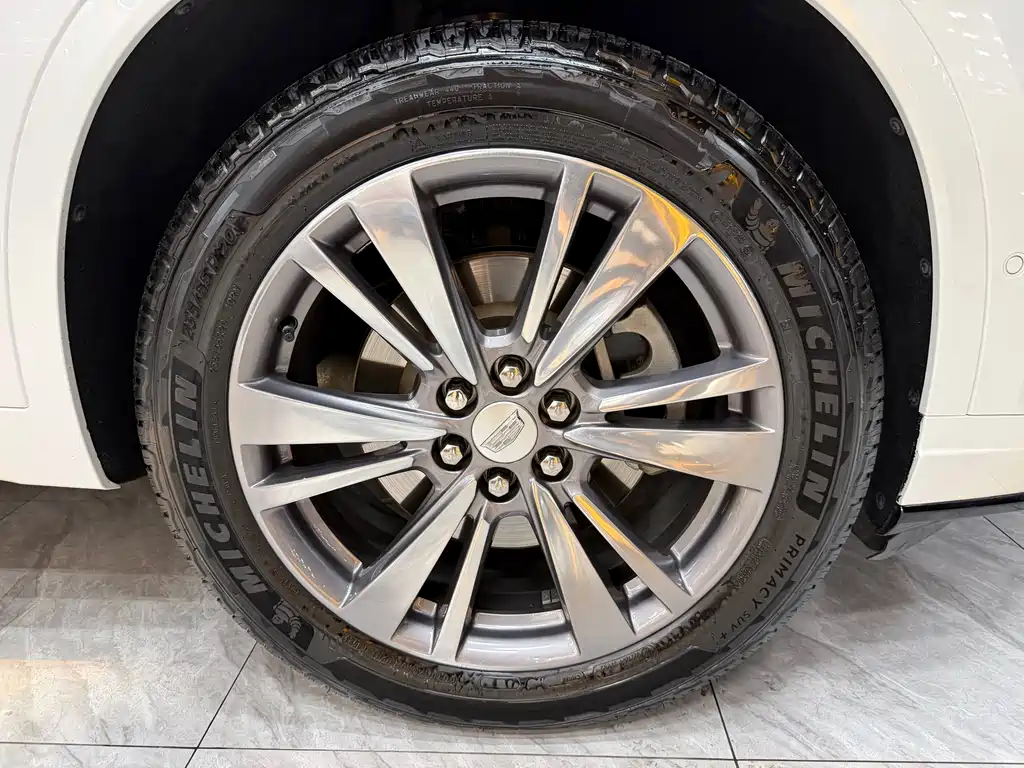 Cadillac XT6 2020 28T six-seat four-wheel drive luxury model купить на сайте DeffCars