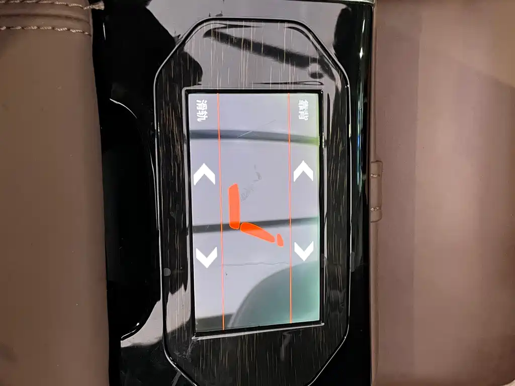Tourio 2020 2.0T Automatic Elite Edition National VI купить на сайте DeffCars