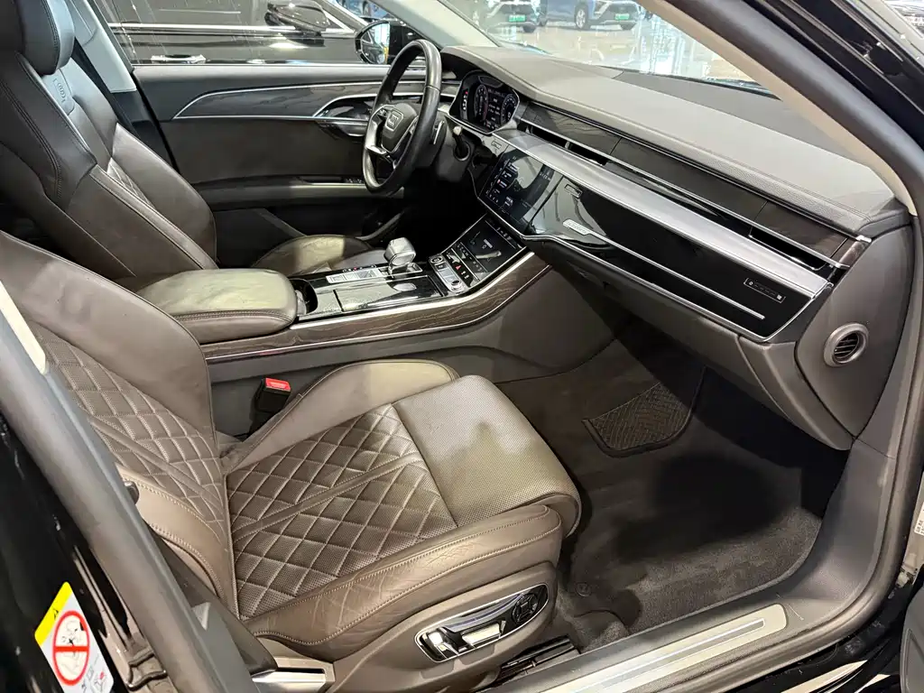 Audi A8 2021 A8L 50 TFSI quattro comfort type купить на сайте DeffCars