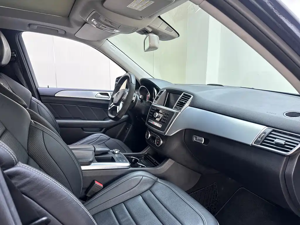 Mercedes-Benz M-Class AMG 2014 AMG ML 63 купить на сайте DeffCars