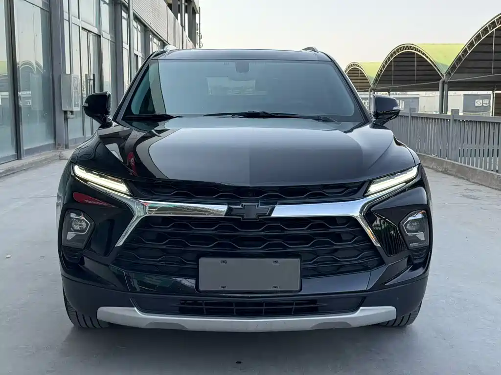 Trailblazer 2023 light hybrid 650T version купить на сайте DeffCars