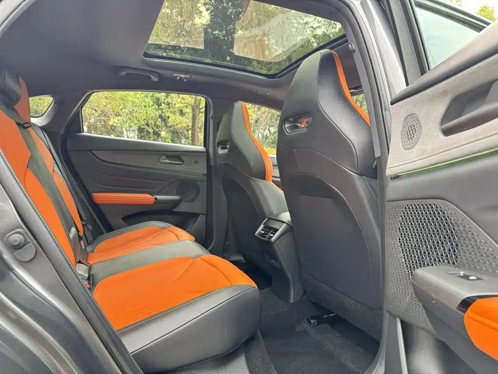 Changan UNI-V 2025 third generation 2.0T powerful model купить на сайте DeffCars