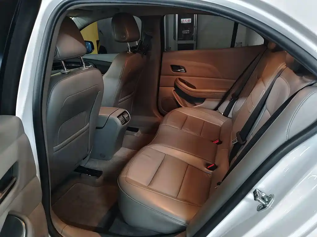 Malibu 2014 2.0L automatic luxury version купить на сайте DeffCars