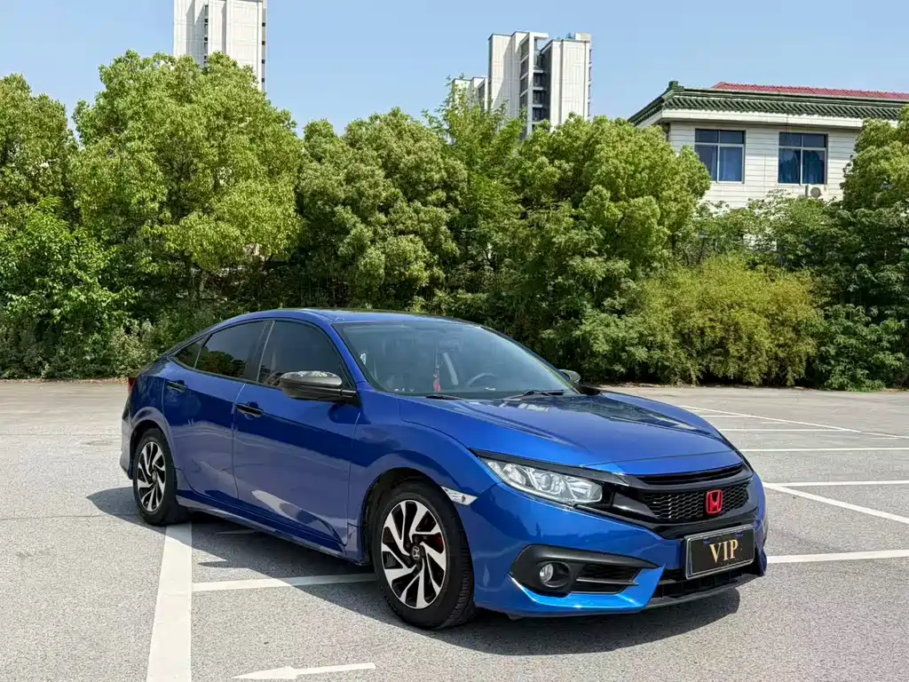 Civic 2016 220TURBO CVT Deluxe Edition купить на сайте DeffCars