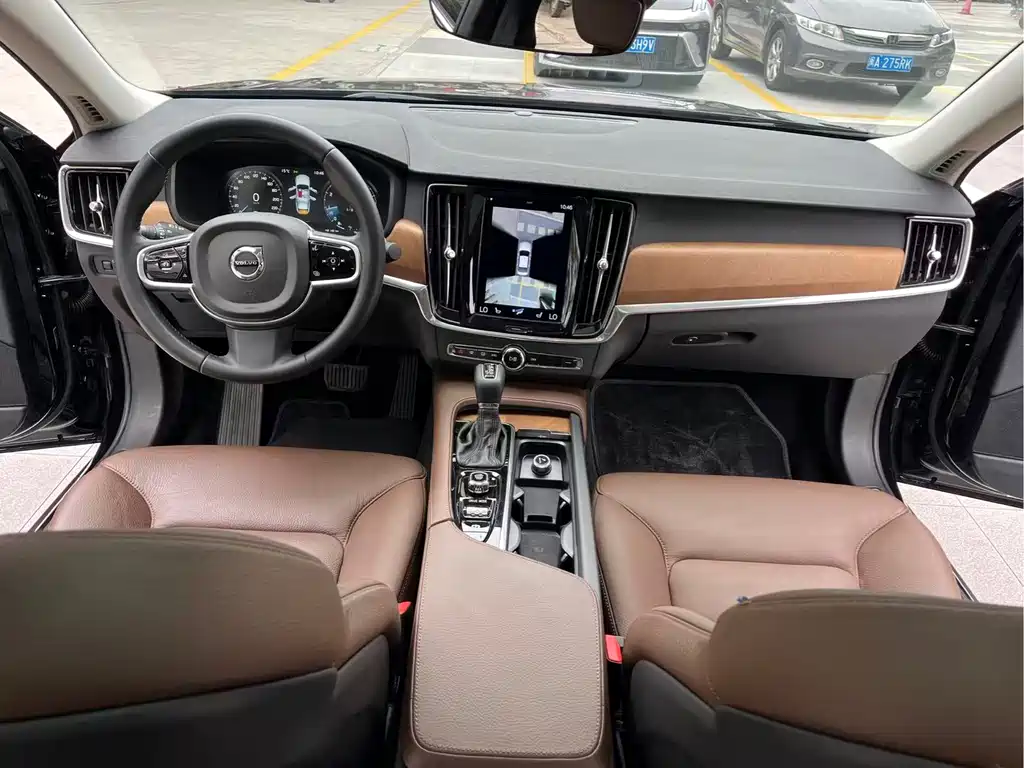 Volvo S90 2018 T5 Zhiya Edition купить на сайте DeffCars