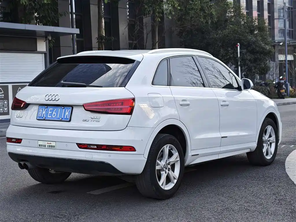 Audi Q3 2018 30th Anniversary Model 30 TFSI Fashion Model купить на сайте DeffCars