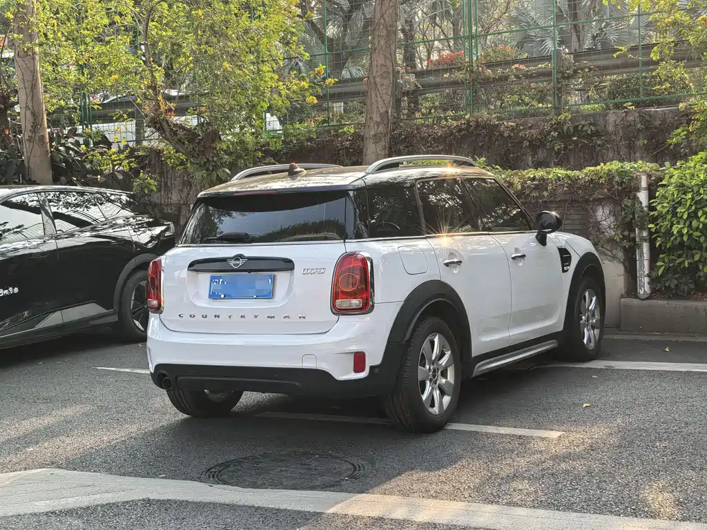 MINI COUNTRYMAN 2017 1.5T COOPER купить на сайте DeffCars