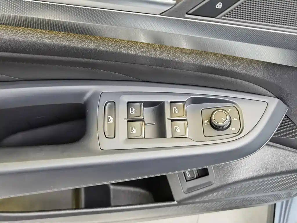 Passat 2022 330TSI Elite Edition купить на сайте DeffCars
