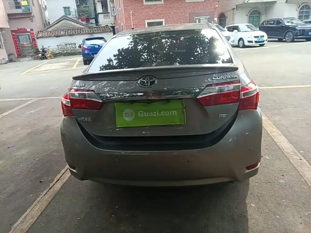 Corolla 2014 1.6L CVT GL-i купить на сайте DeffCars