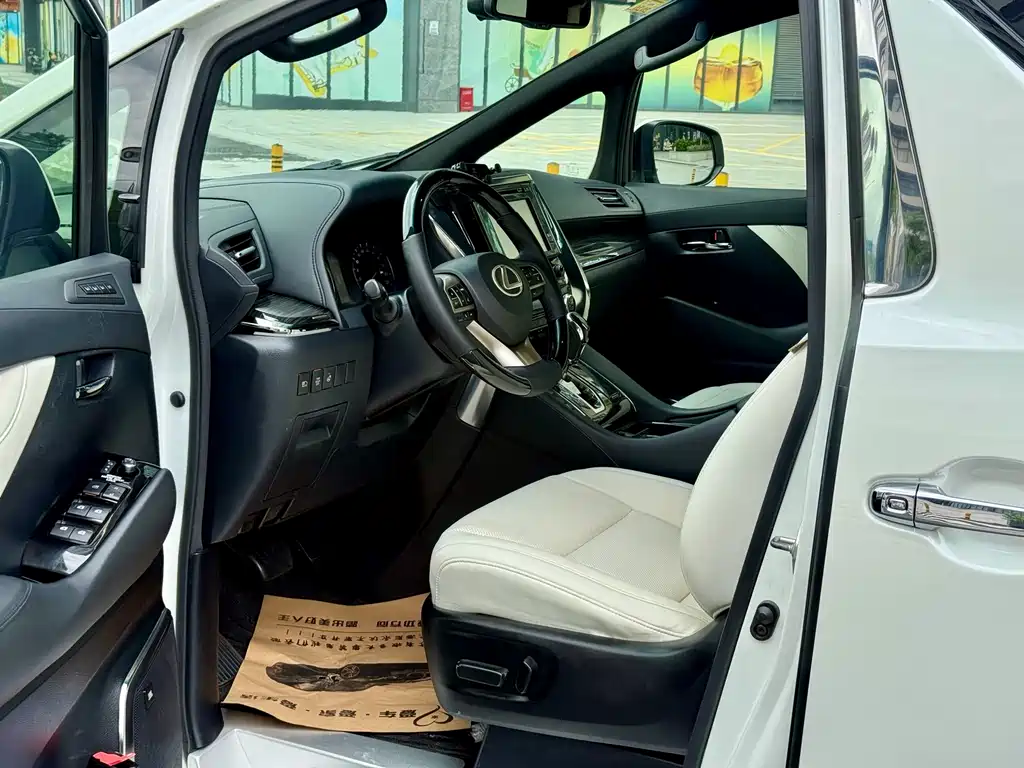 Alfa 2015 3.5L Deluxe Edition купить на сайте DeffCars
