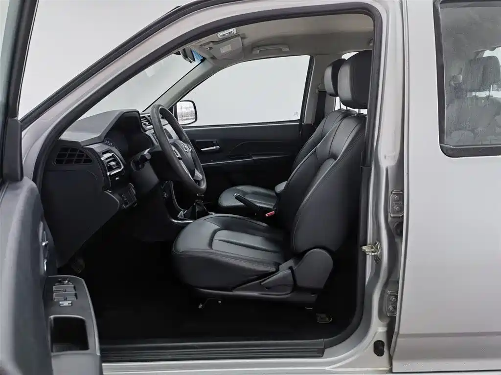 Fengjun 5 2020 2.0T diesel two-wheel drive elite large double row National VI GW4D20M купить на сайте DeffCars