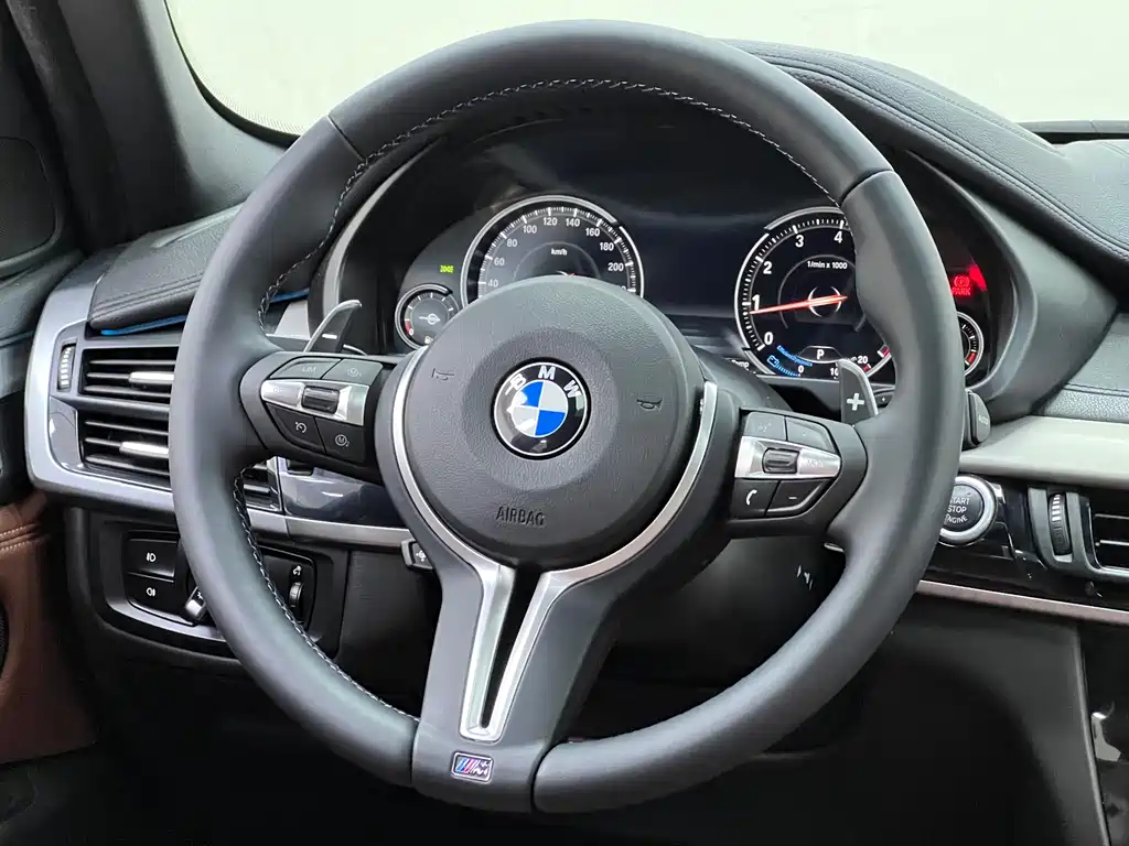 BMW X6 2019 xDrive28i M Sports Package купить на сайте DeffCars