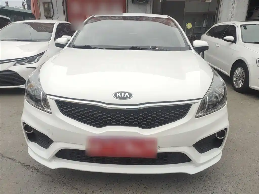 Kia K2 2017 Sedan 1.4L MT 15th Anniversary Special Edition GLS купить на сайте DeffCars