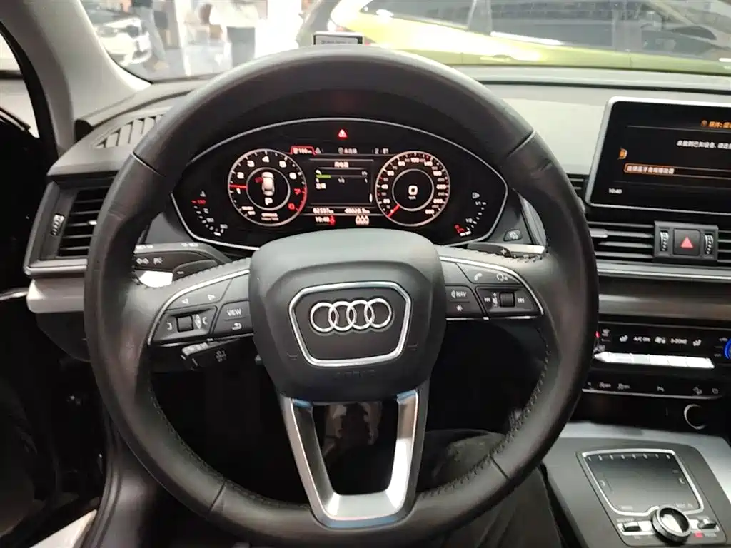 Audi Q5L 2020 facelift 40 TFSI enjoys fashionable style купить на сайте DeffCars
