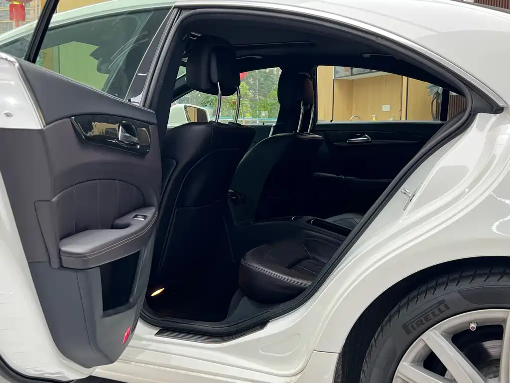 Mercedes-Benz CLS 2012 CLS 300 CGI купить на сайте DeffCars