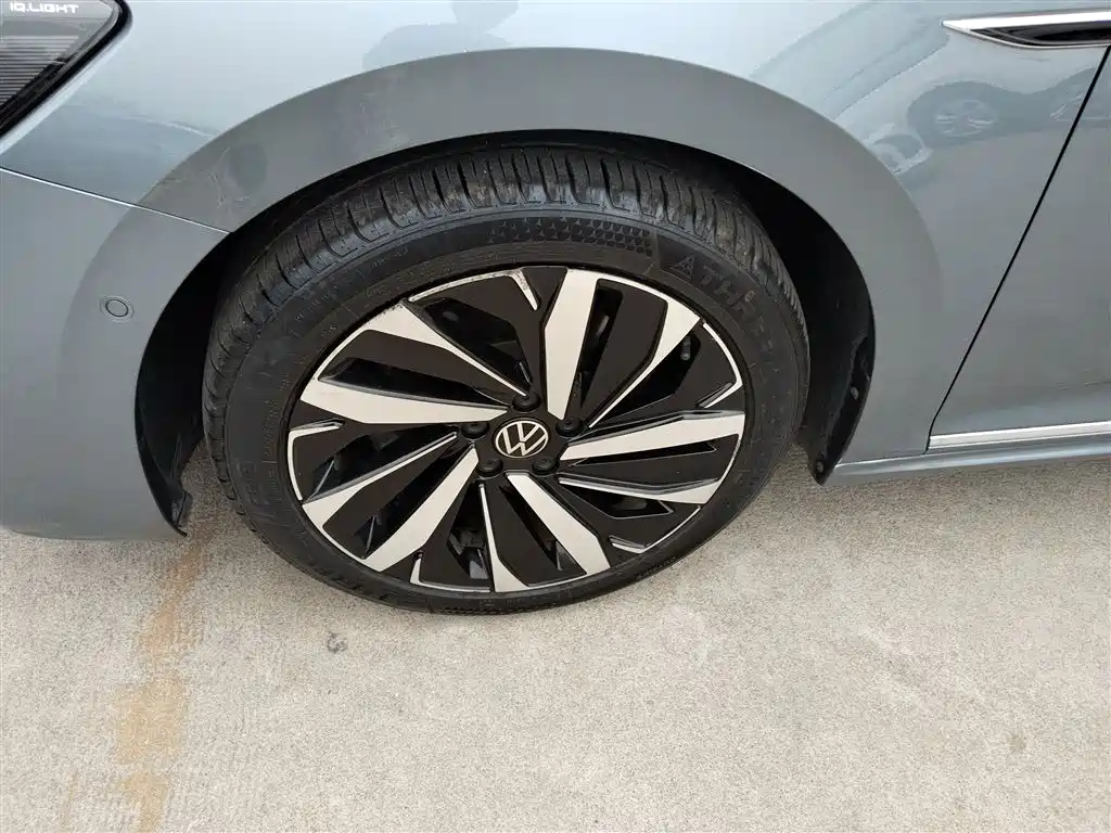 Passat 2022 330TSI Starry Sky Deluxe Edition купить на сайте DeffCars