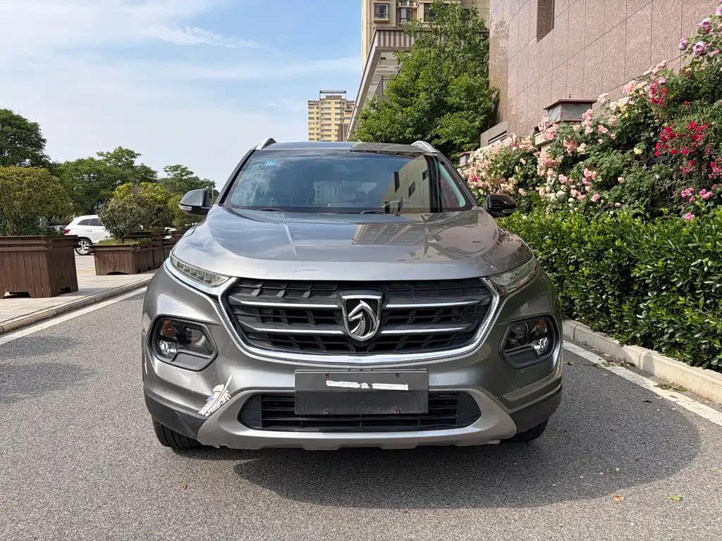 Baojun 510 2017 1.5L manual luxury model купить на сайте DeffCars