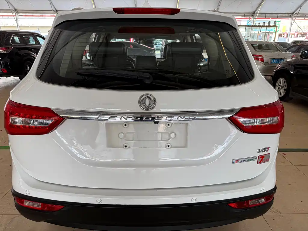 Fengguang 580 2017 1.5T manual luxury model купить на сайте DeffCars