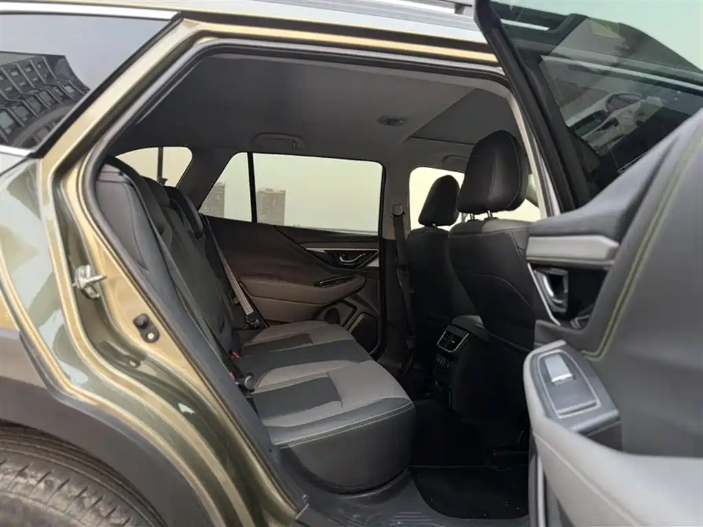Outback 2021 2.5i Explorer Edition EyeSight купить на сайте DeffCars