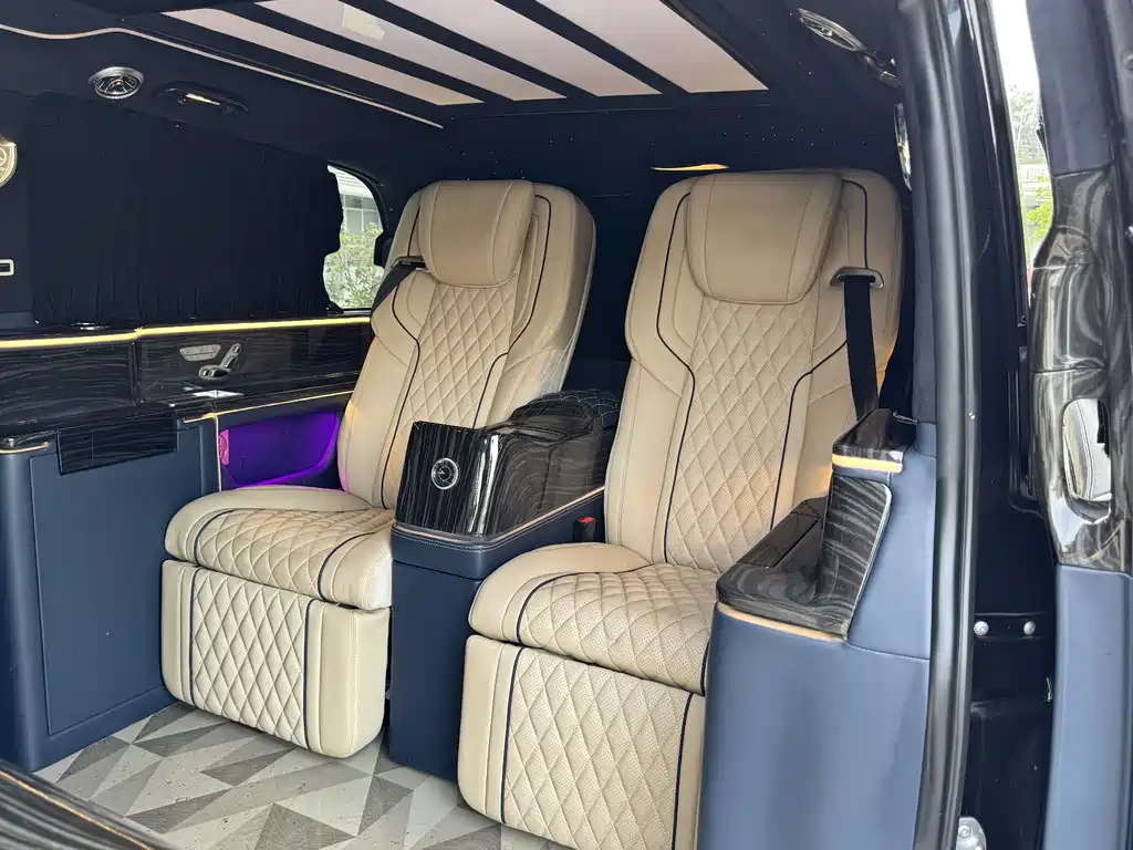 Vito 2021 2.0T Business Edition 7 seats купить на сайте DeffCars