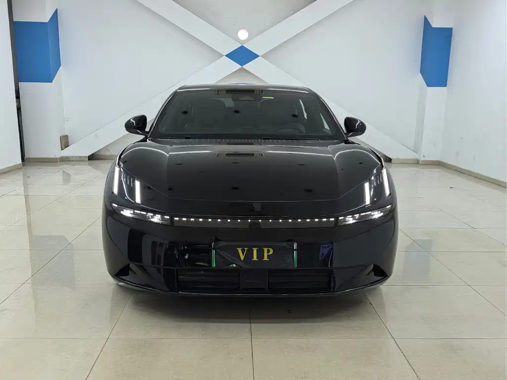 Lynk & Co Z10 2024 71kWh 602km rear drive Pro купить на сайте DeffCars