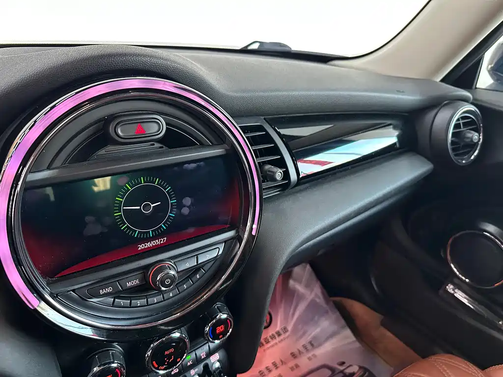 MINI 2019 1.5T COOPER Artist купить на сайте DeffCars